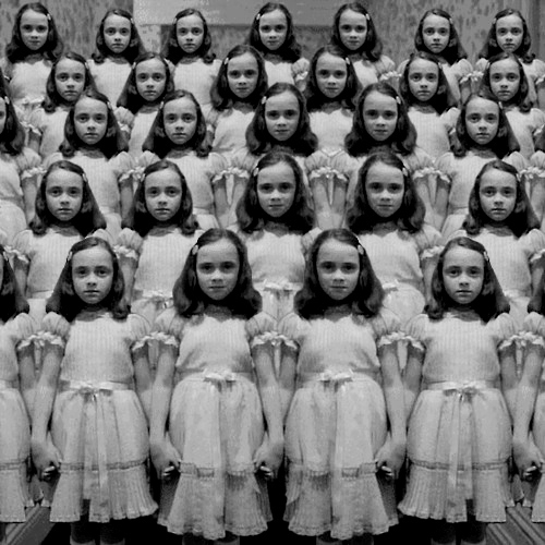 And what could be better than 2 creepy little girl ghosts? An entire room full of them! Paste the town red! Or... just paste your item wherever you want it.Ctrl+V (PC) & Command+V (Mac)