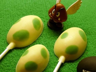 These are just about the coolest-lollipops we ever did see. Eat them before they hatch into adorable baby Yoshis.