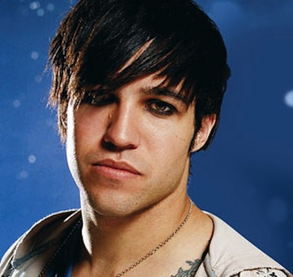 Pete Wentz's Hilarious 3-Step Guide To Applying Guy-Liner