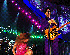 The only recorded instance of Beyoncé bowing down to anyone.