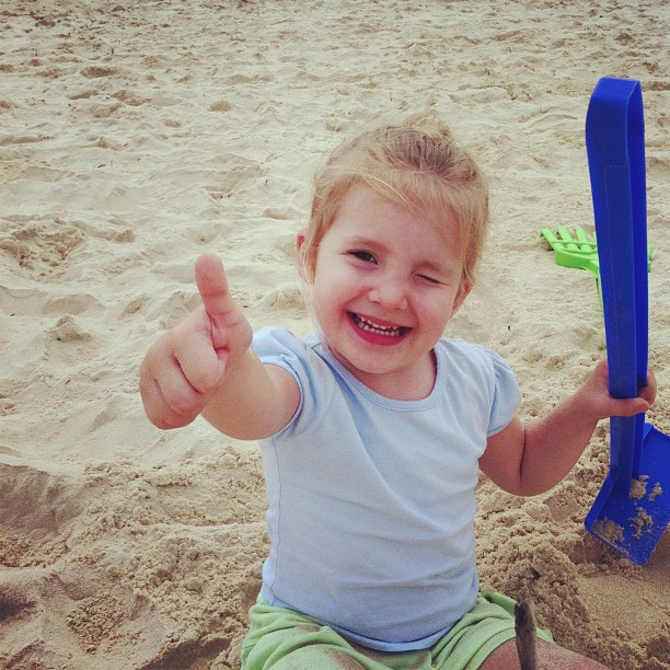 The best castles are built with sand that's wet. Dry and powdery and soft sand is good to wiggle your toes in -- not for castlin'.