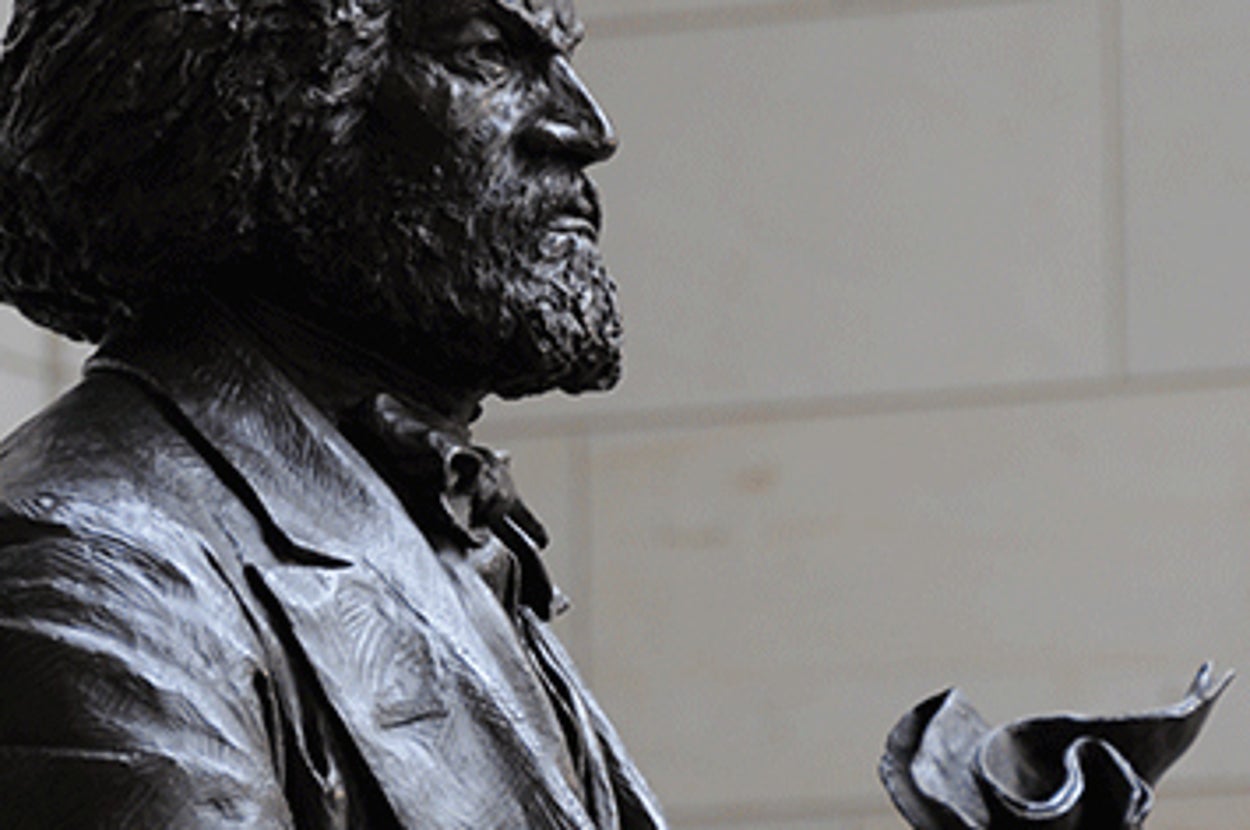 17 Statues In Congress Who Are Totally Judging You Right Now