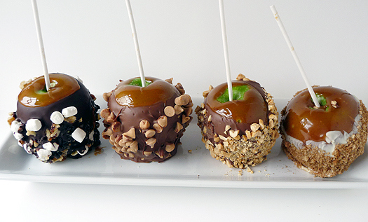 Hard to say no to one of these bad boys. Helloooo cavities.Apples used: 6