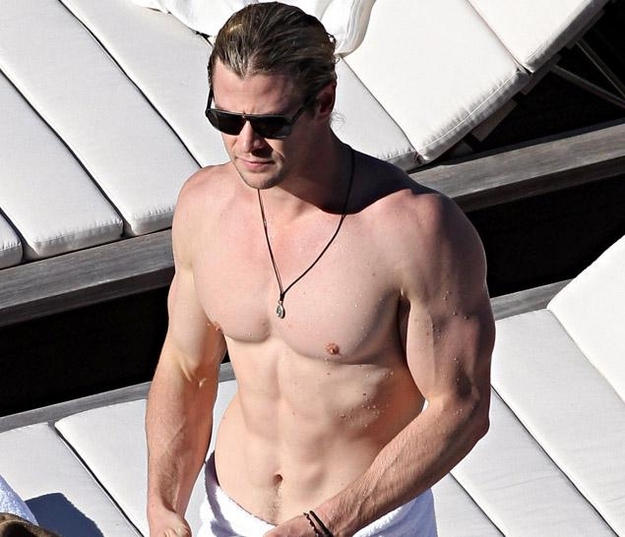 Bien connu pour son rôle dans Thor, Chris Hemsworth est aussi un mari qui ne tarit pas d'éloges pour son épouse.
