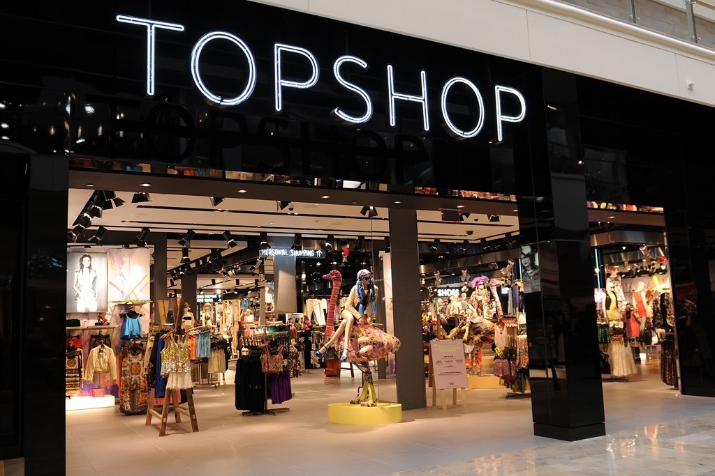 What It's Really Like Shopping At Topshop