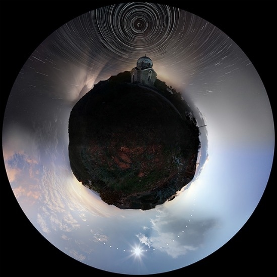 After several days of preparation and nearly 30 hours alone in a stationary position, Kotsiopoulos produced this incredible image. (More info on how this was done here.)