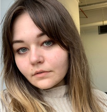 克里斯蒂娜·贝道夫·摩尔