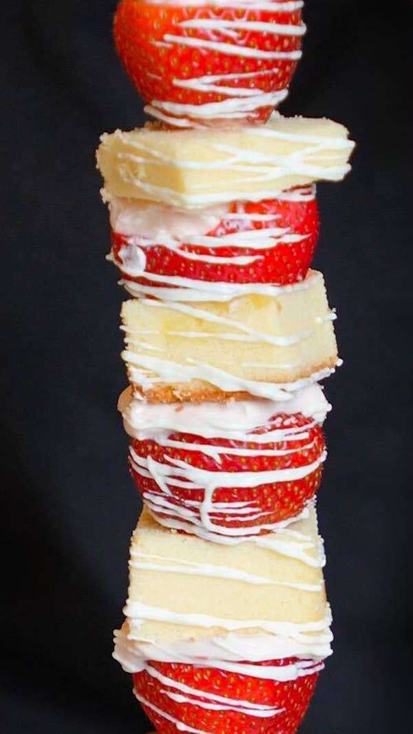 Cheesecake-Stuffed Strawberry Shortcake Skewers