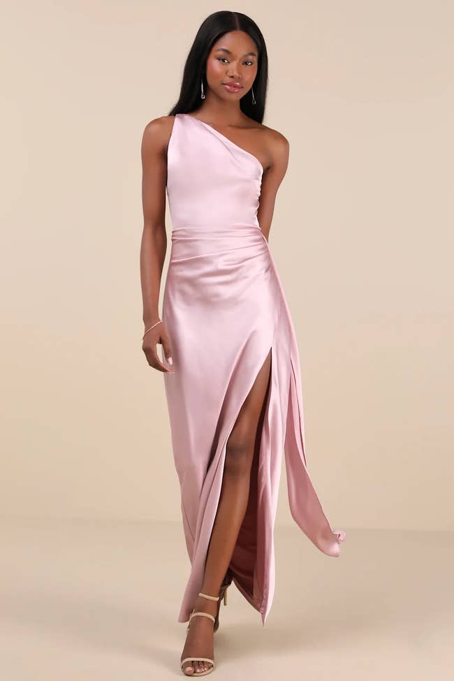27 Spring Wedding Guest Dresses From Lulus