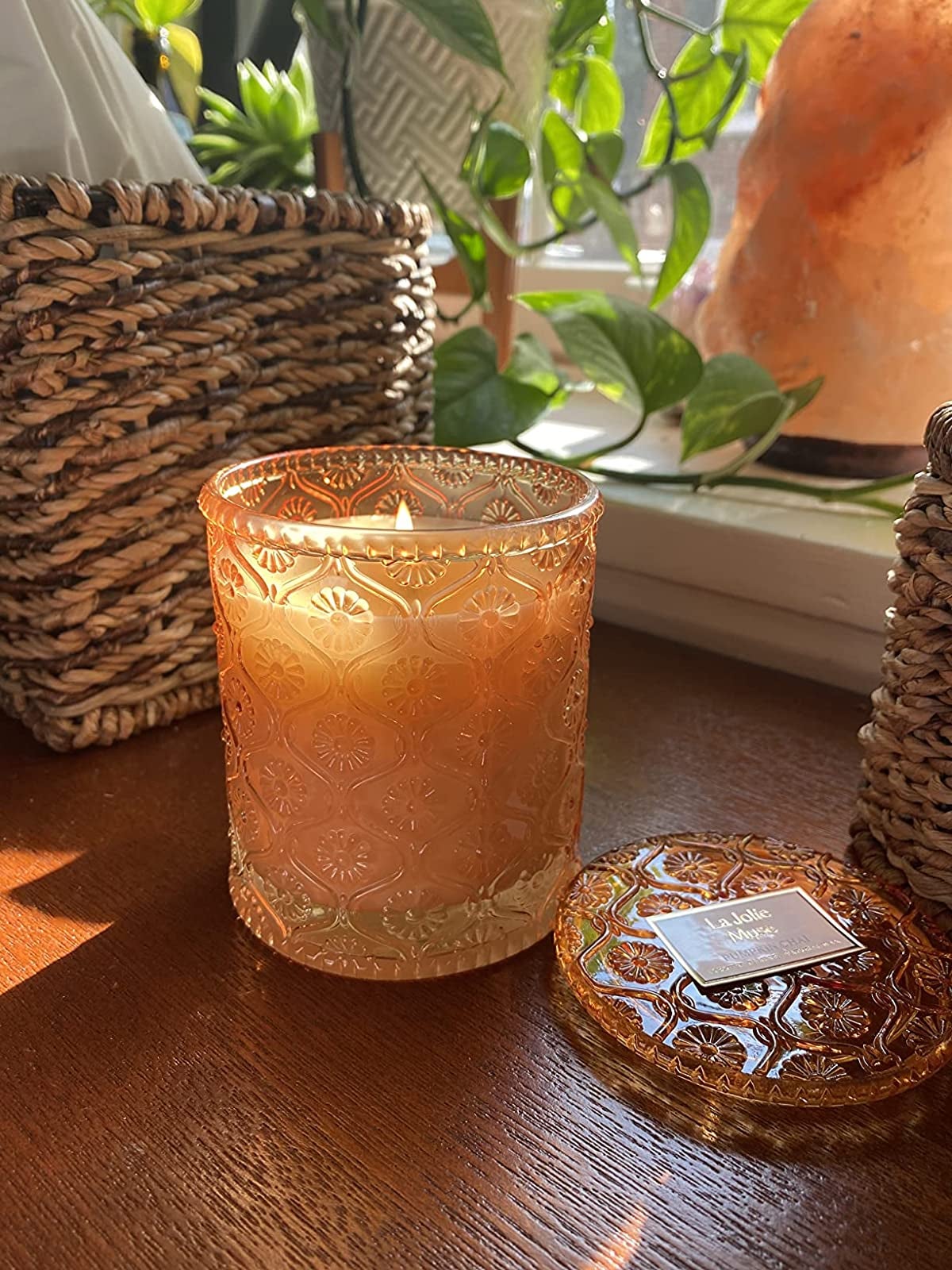ARLOW | Non-Toxic Candle in Textured Glass Vessel