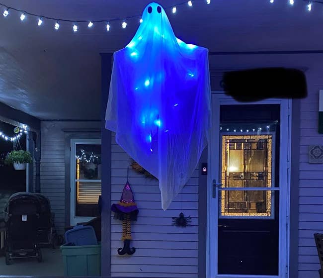 the blue led-lit hanging ghost in a reviewer's porch