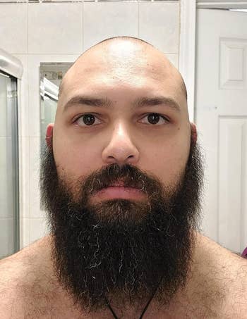 Reviewer with beard straightened by straightener 