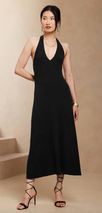 model wearing the dress in black