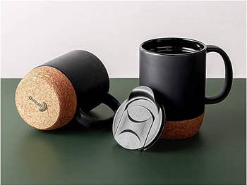 coffee mugs showing cork bottom and lid