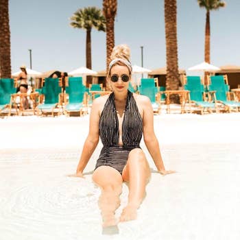 Reviewer in the black and white version