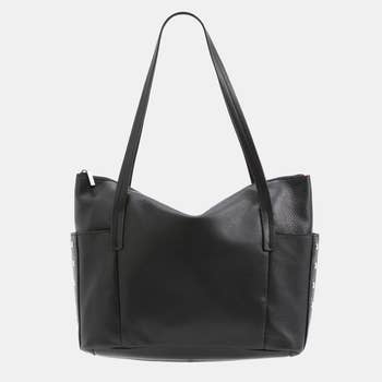 a black tote bag