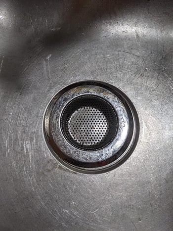 empty sink strainer