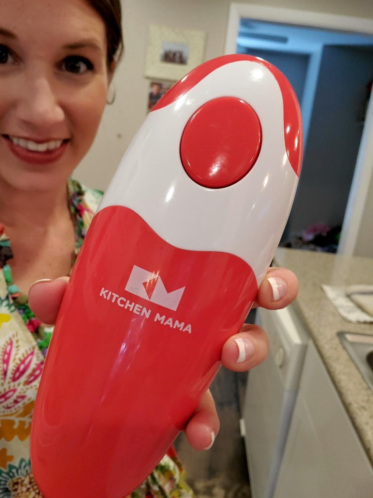 Kitchen Mama Electric Can Opener Review - A Lifesaver Can Opener for People  With Arthritis 