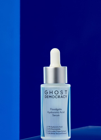 the bottle of hyaluronic acid serum