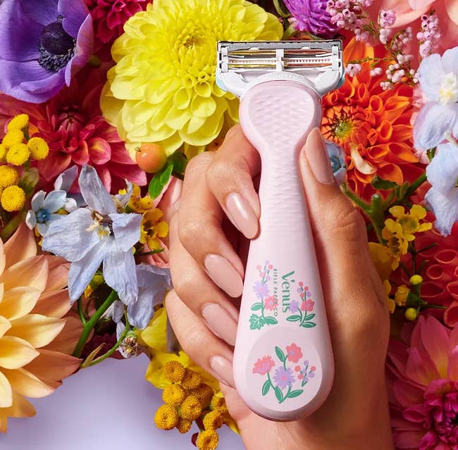 Floral Razor Ripstik 33 Stylish Floral Products With Everyday Functionality