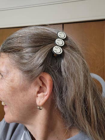 Reviewer broadside  presumption    wearing the smiley look   hairclip