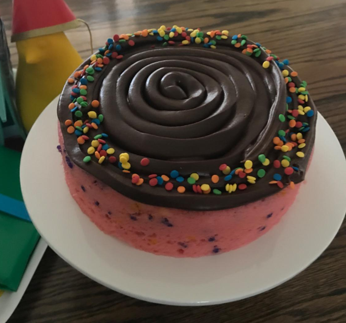 A small sprinkle cake made with the rapid cake maker