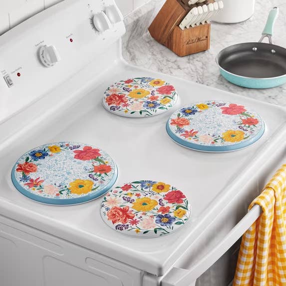 27 Walmart Kitchen Items Under $15 To Upgrade Your Space
