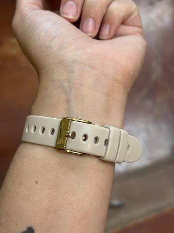 same reviewer with manus turned to amusement the clasp