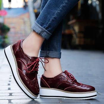 28 Shoes With Rave Reviews From Teachers