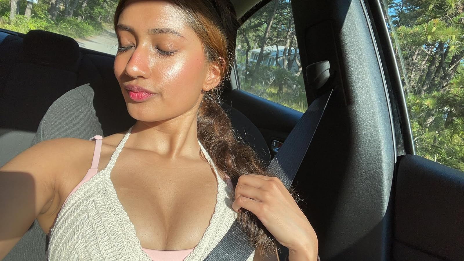 reviewer selfie showing glowy skin