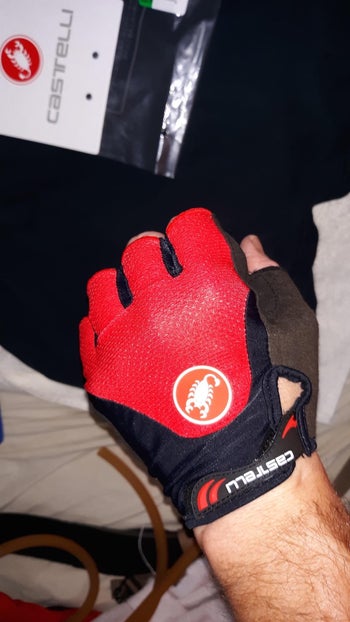 reviewer photo of backside of glove