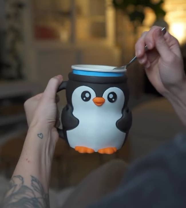 Pingüino sujeta-helados