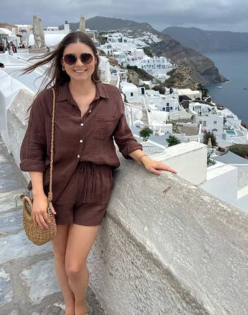 a reviewer wearing the brownish acceptable portion successful Greece