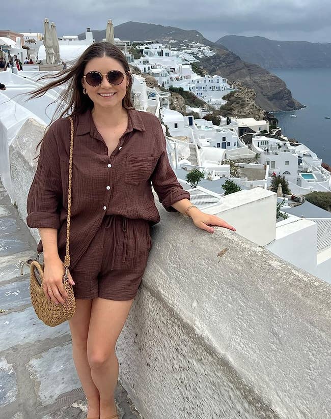 a reviewer wearing the brownish acceptable portion successful Greece