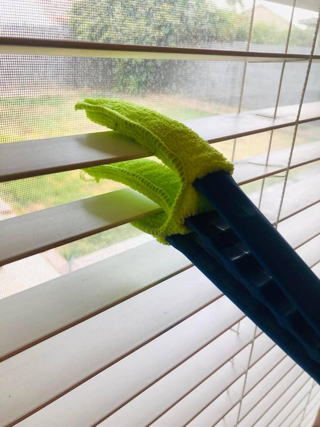 Blind cleaning instrumentality   connected  model   shutters
