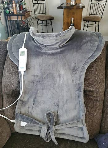 a reviewer photo of the heating pad 