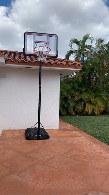 Reviewer pic of the basketball hoop on their driveway