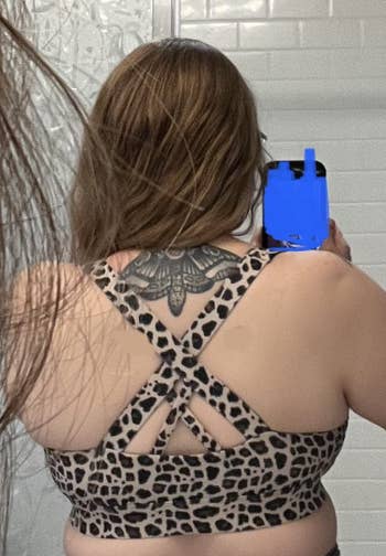 the back view of the cheetah bra