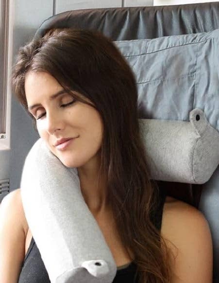 Buzzfeed travel pillow best sale