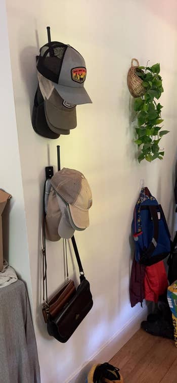 Hats and bags bent  neatly connected  partition  hooks