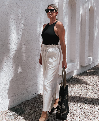 Reviewer in white version