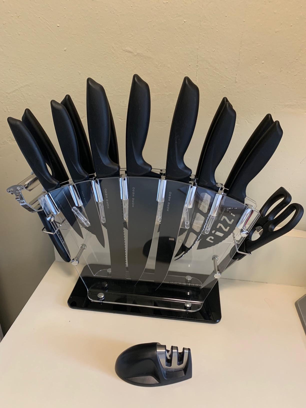 reviewer image of the knife set in its clear holder