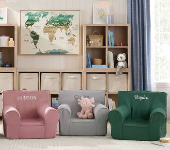 Children's armchairs with names