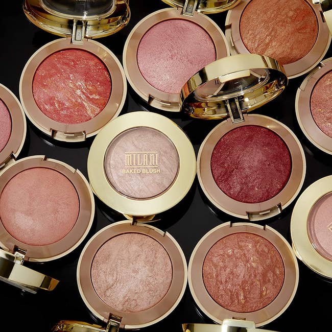 The shimmery powder blush in different shades