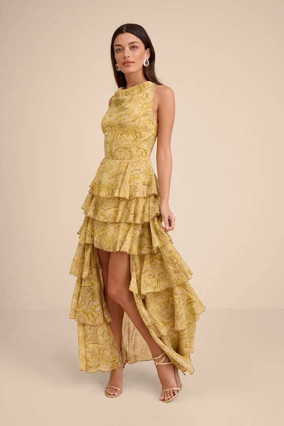 29 Stunning Wedding Guest Outfits For Any Ceremony