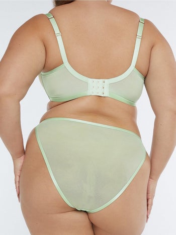 Bra and Pantie Brief Plus Size Big Lace Breathable Thin Full