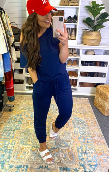 17 Jumpsuit Outfit Ideas - Choose The Right One For You - Hiscraves