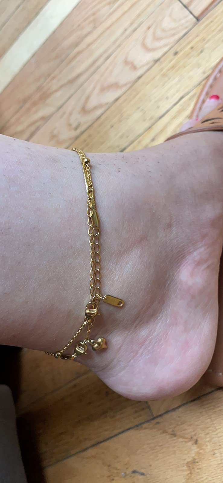 Is it good to wear a gold anklet? - Quora