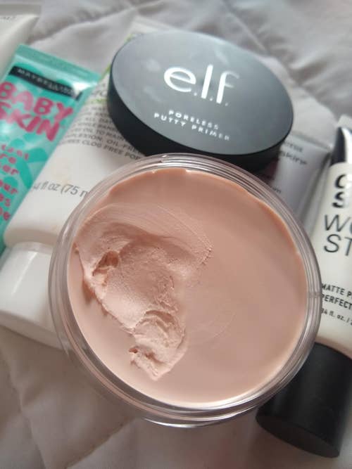 reviewer image of the putty primer