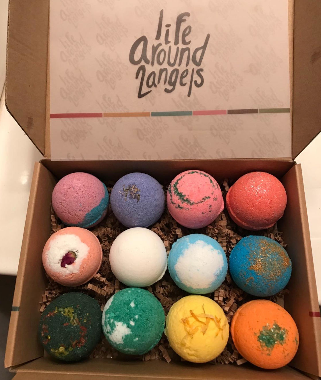 reviewer photo of bath bomb set